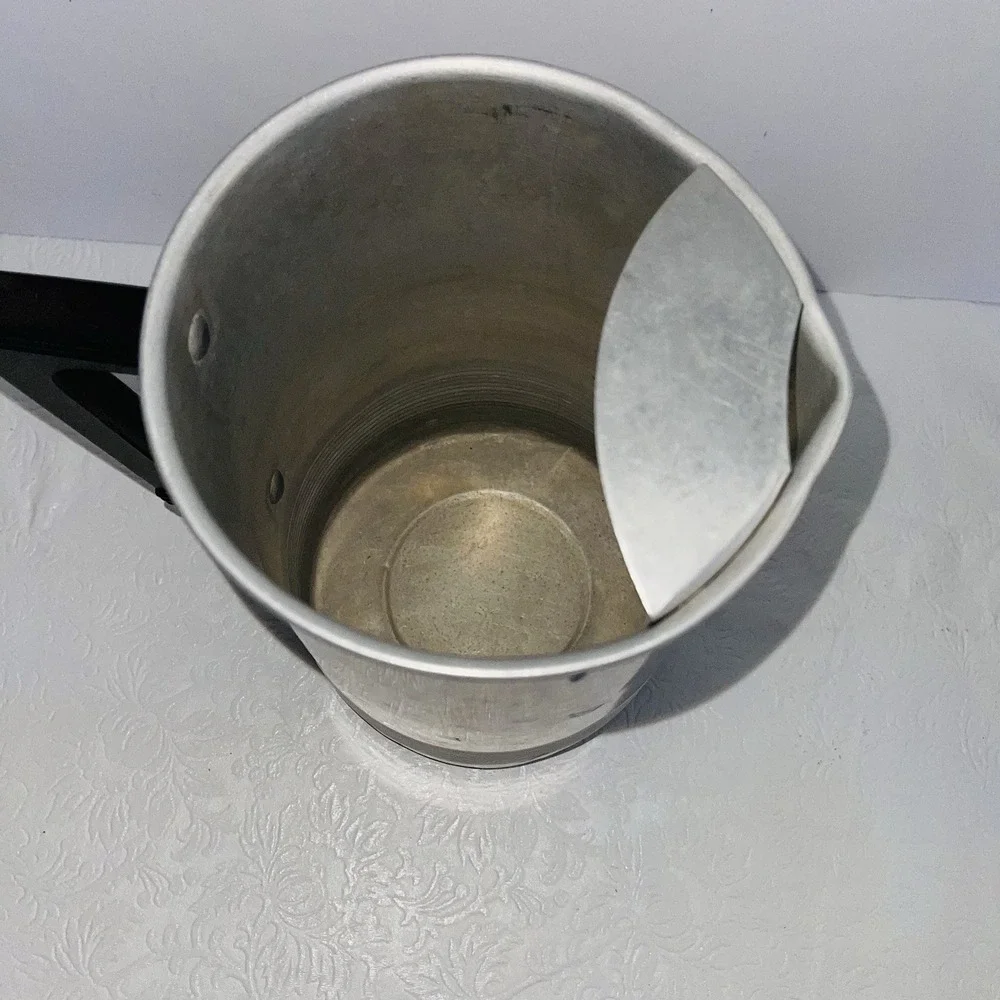 Vintage Kitchenware Lot Frigidaire Quickube Ice Tray Bromwell Sifter Jar Pitcher